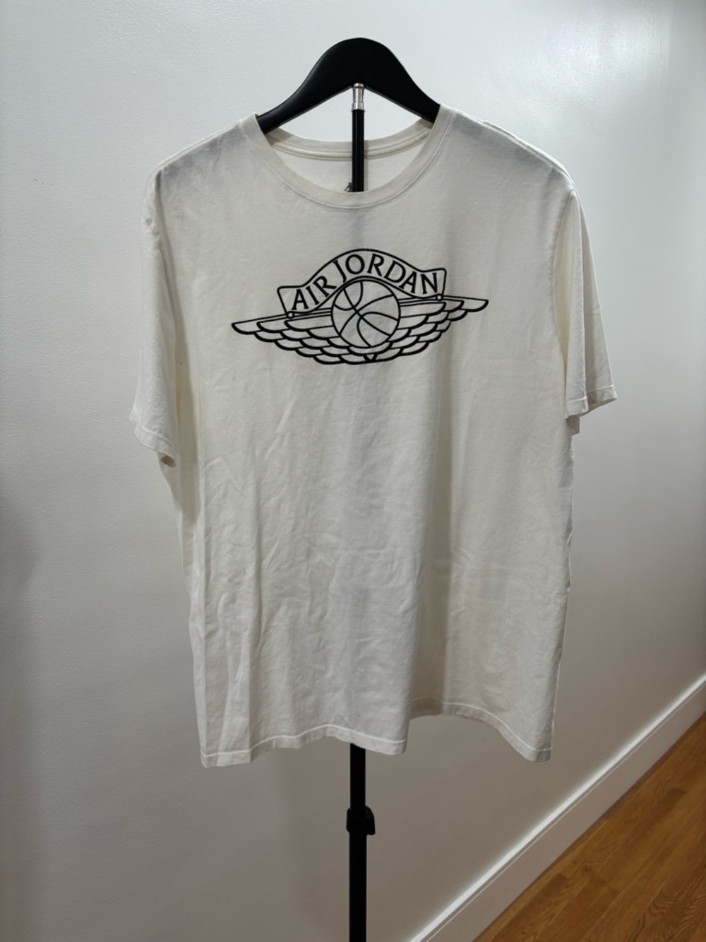 618. Air Jordan White Short Sleeve T-Shirt with Black Winged Logo